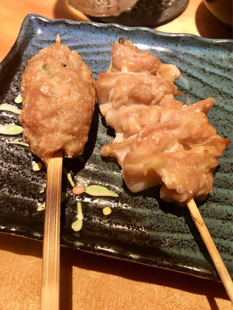 つくねと鶏肉の串焼き